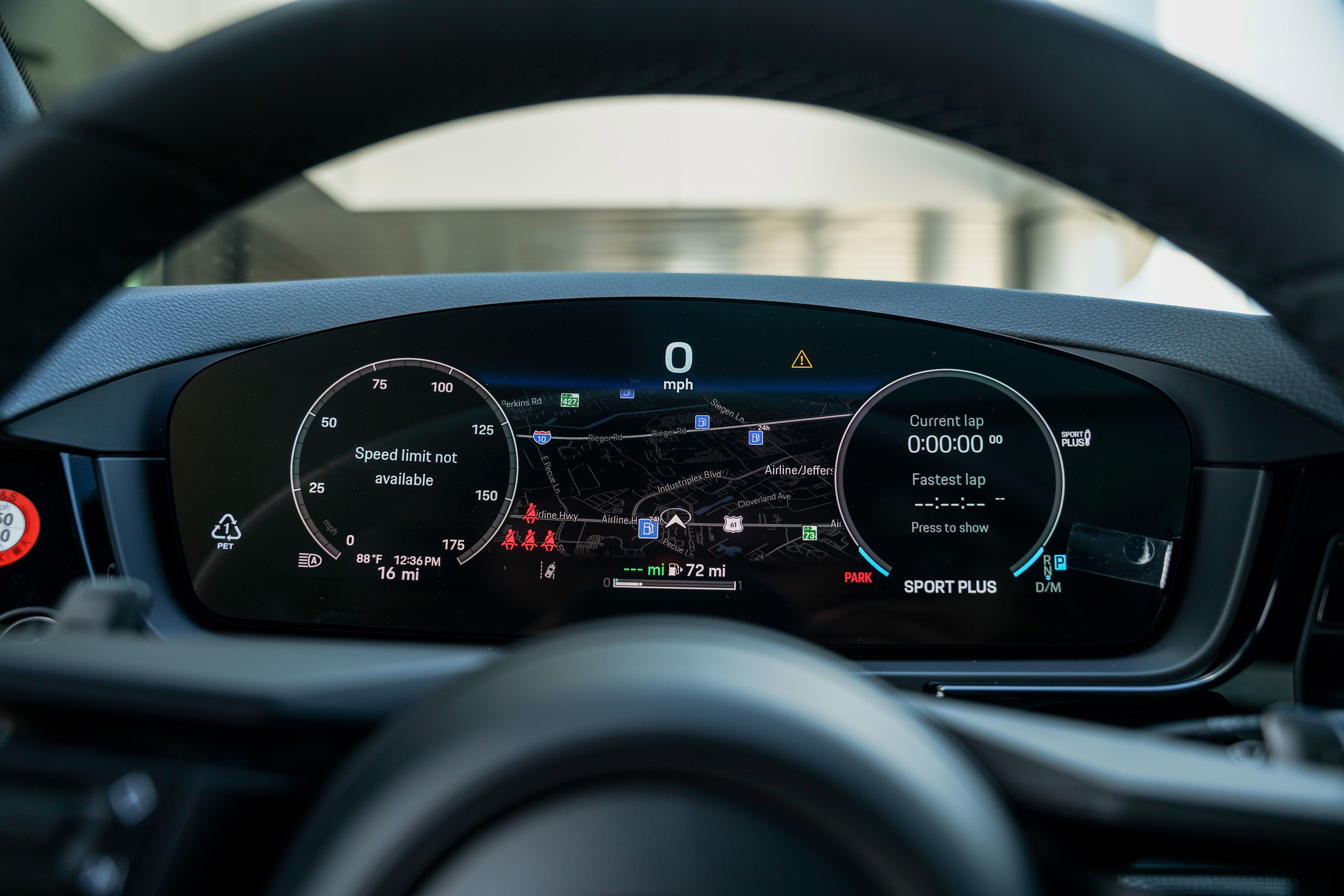 New 2026 Porsche Cayenne E-Hybrid AWD/4WD image 18