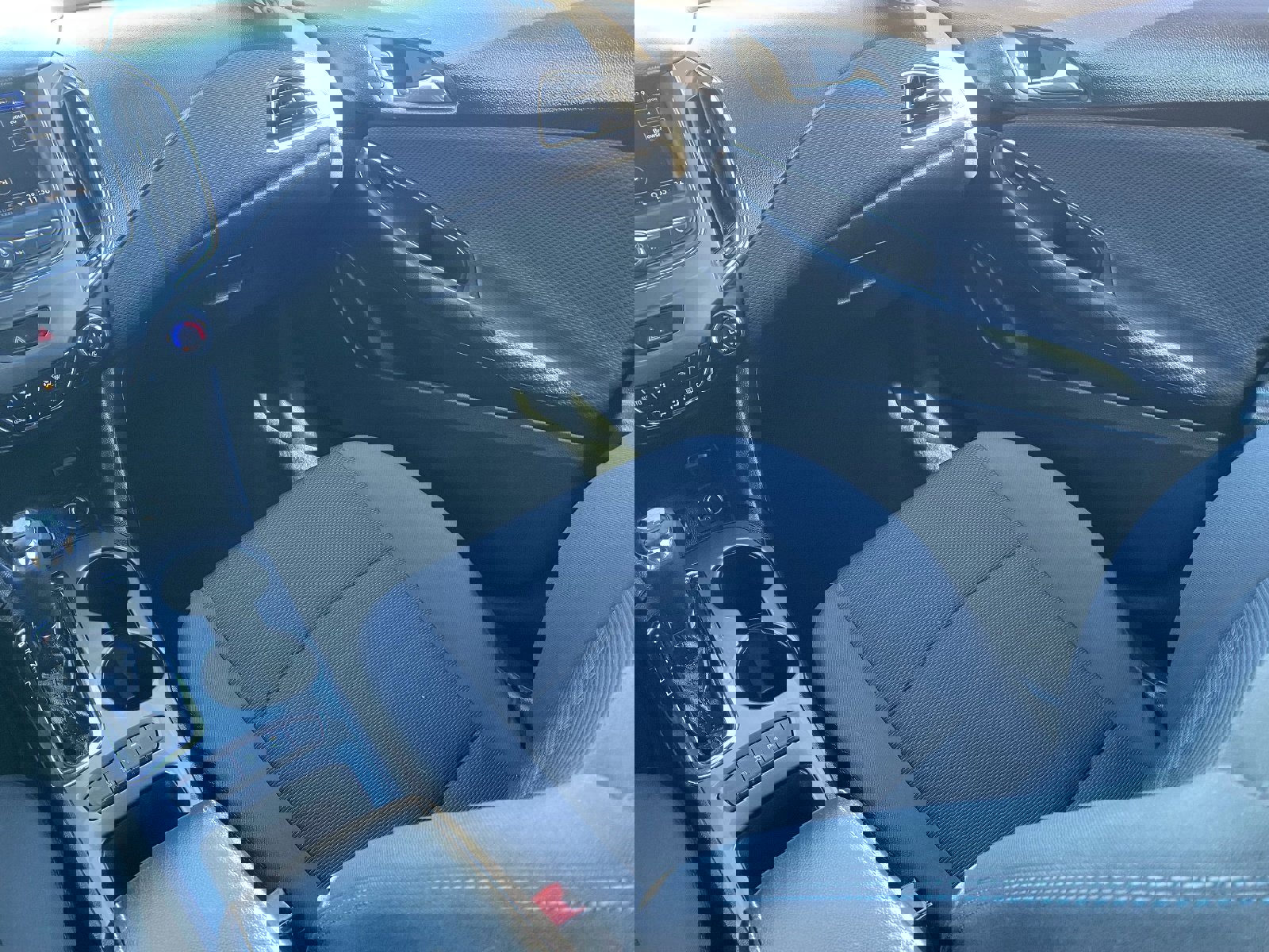 Used 2019 Chevrolet Cruze LT w/ Convenience Package image 17