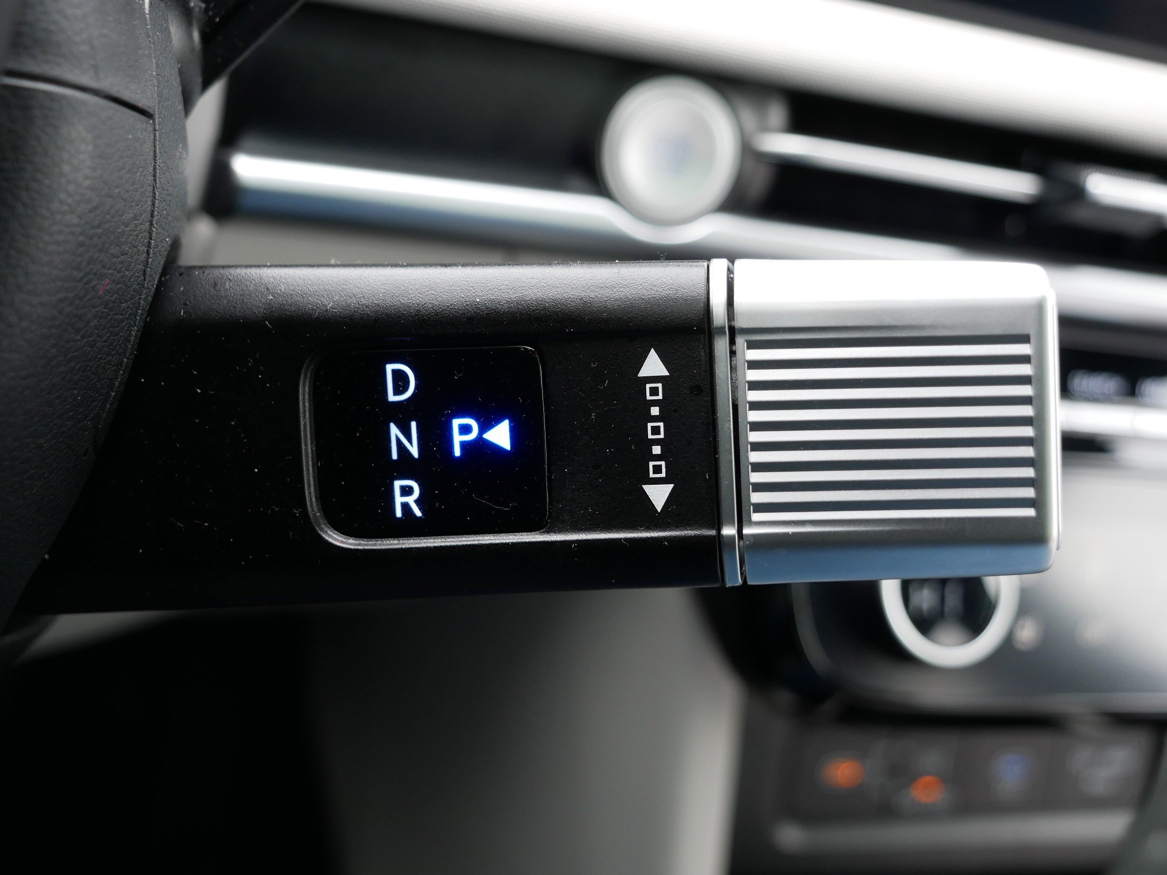 Certified 2025 Hyundai Tucson Limited image 24