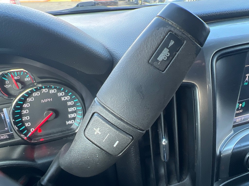 Used 2018 Chevrolet Silverado 1500 LT w/ All Star Edition image 22