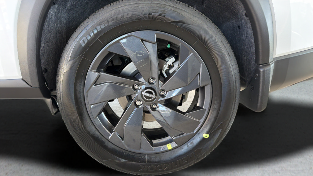 New 2026 Nissan Rogue SV AWD/4WD image 27