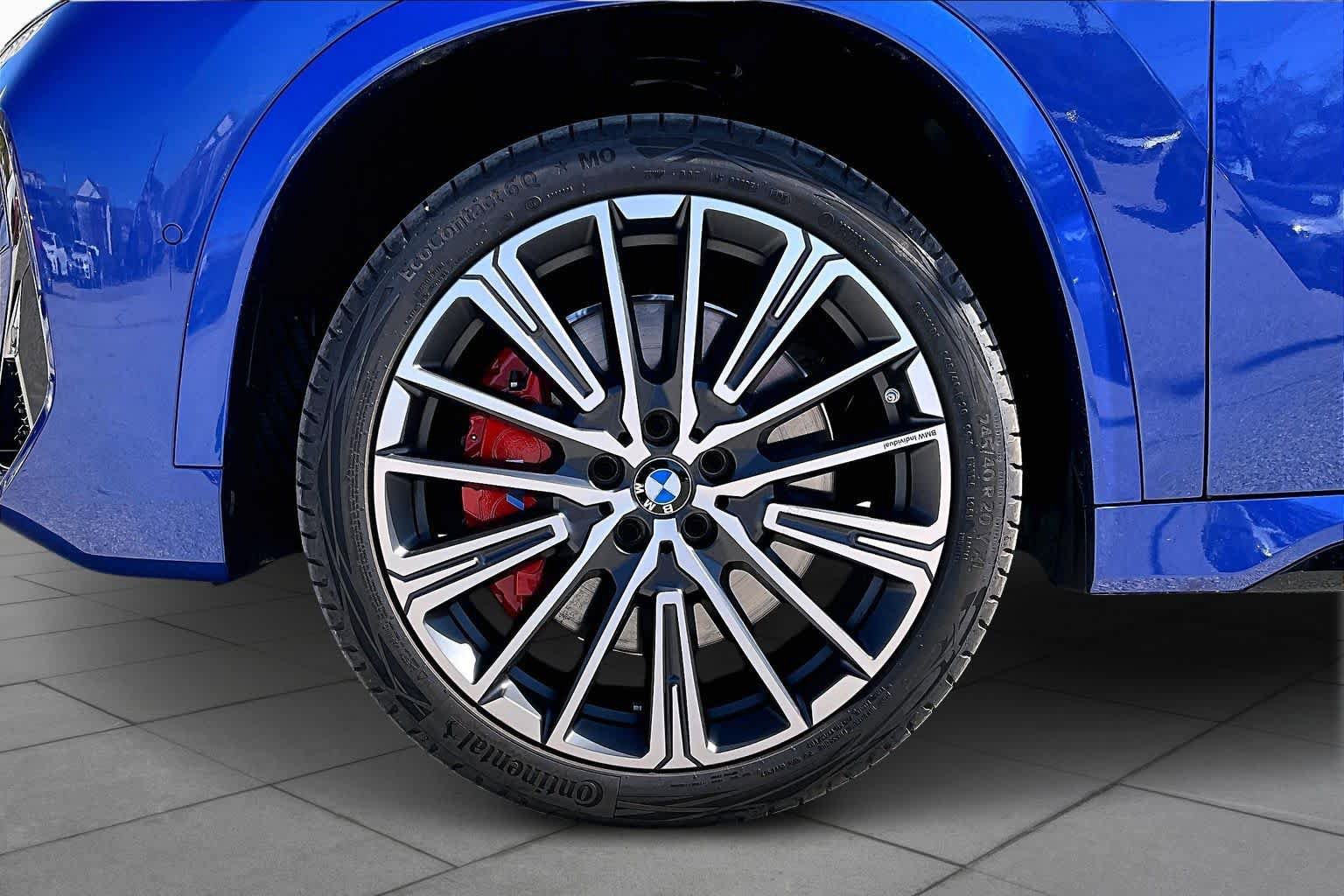 Used 2025 BMW X1 xDrive28i w/ Premium Package AWD/4WD image 8