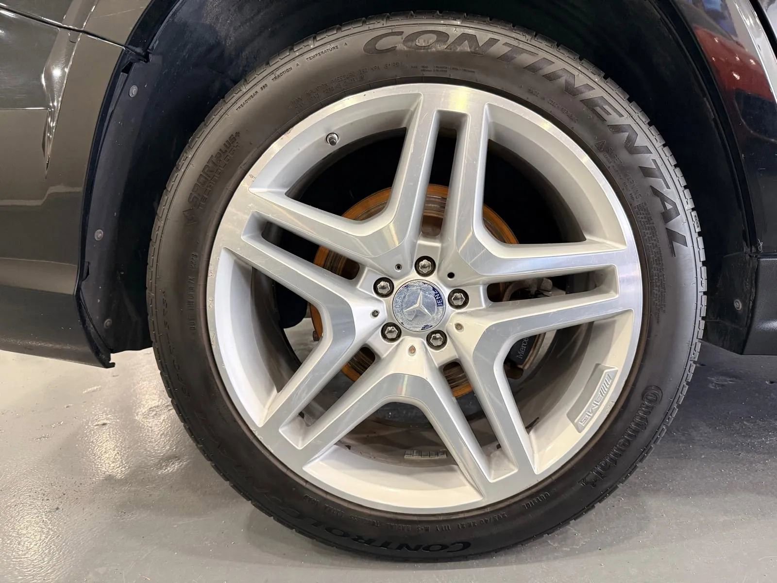 Used 2013 Mercedes-Benz GL 550 4MATIC image 45