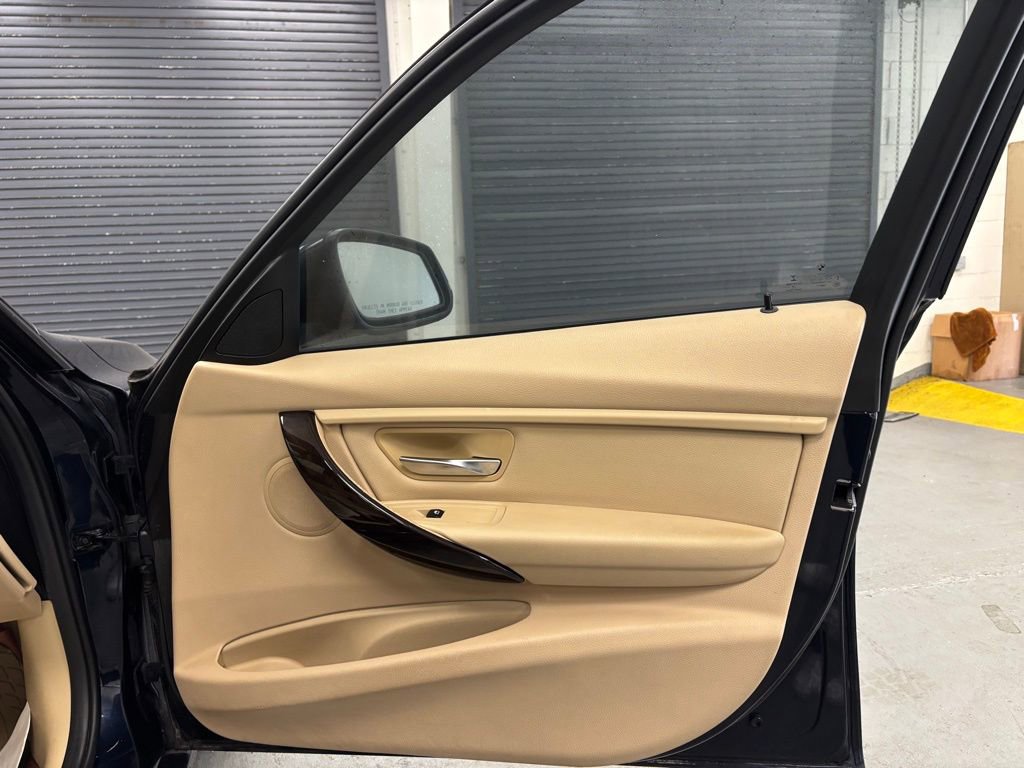 Used 2015 BMW 328d Sedan RWD image 10