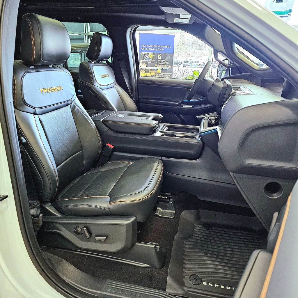 New 2025 Ford Expedition Tremor image 10