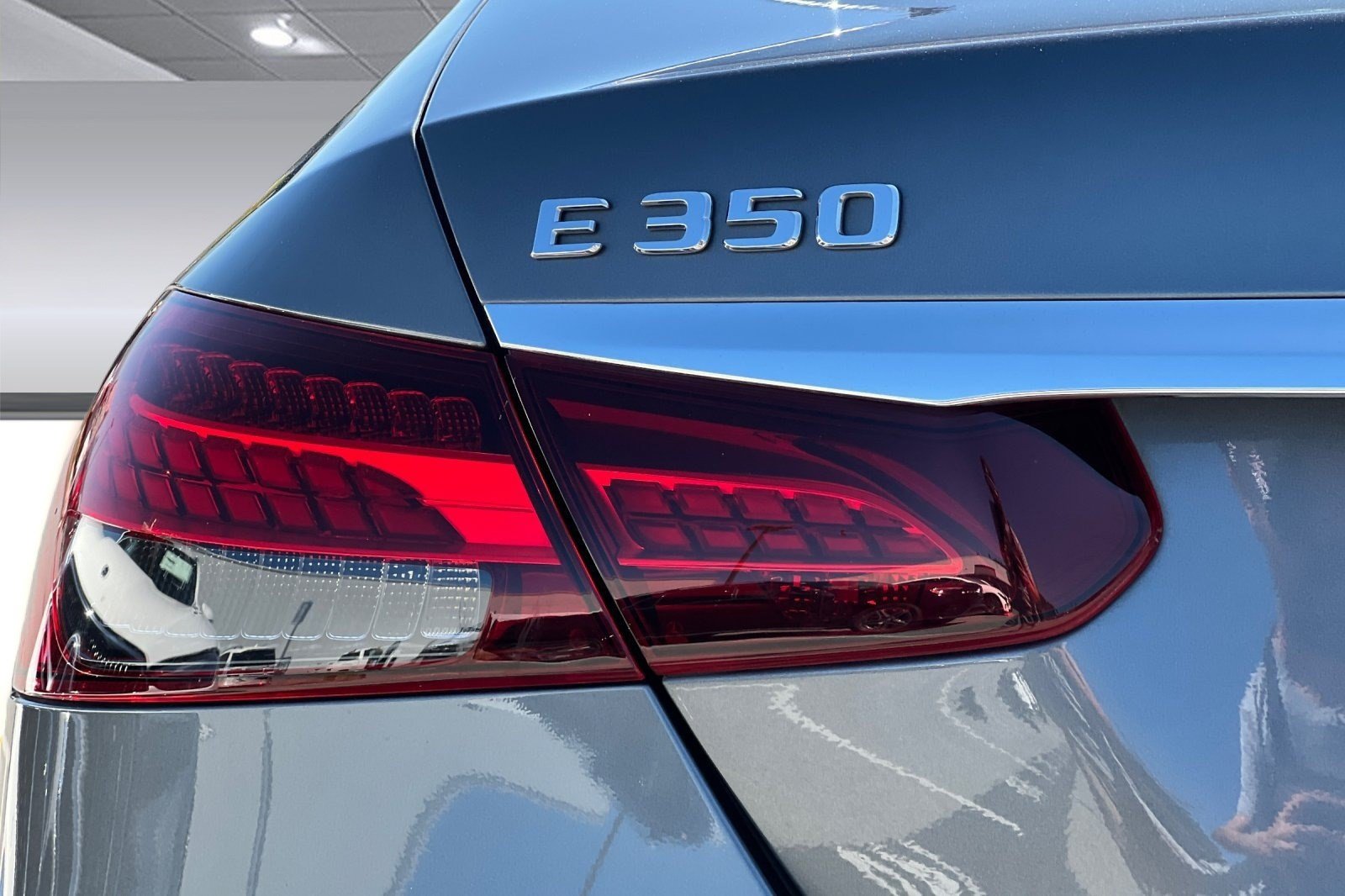 Used 2021 Mercedes-Benz E 350 Sedan image 27
