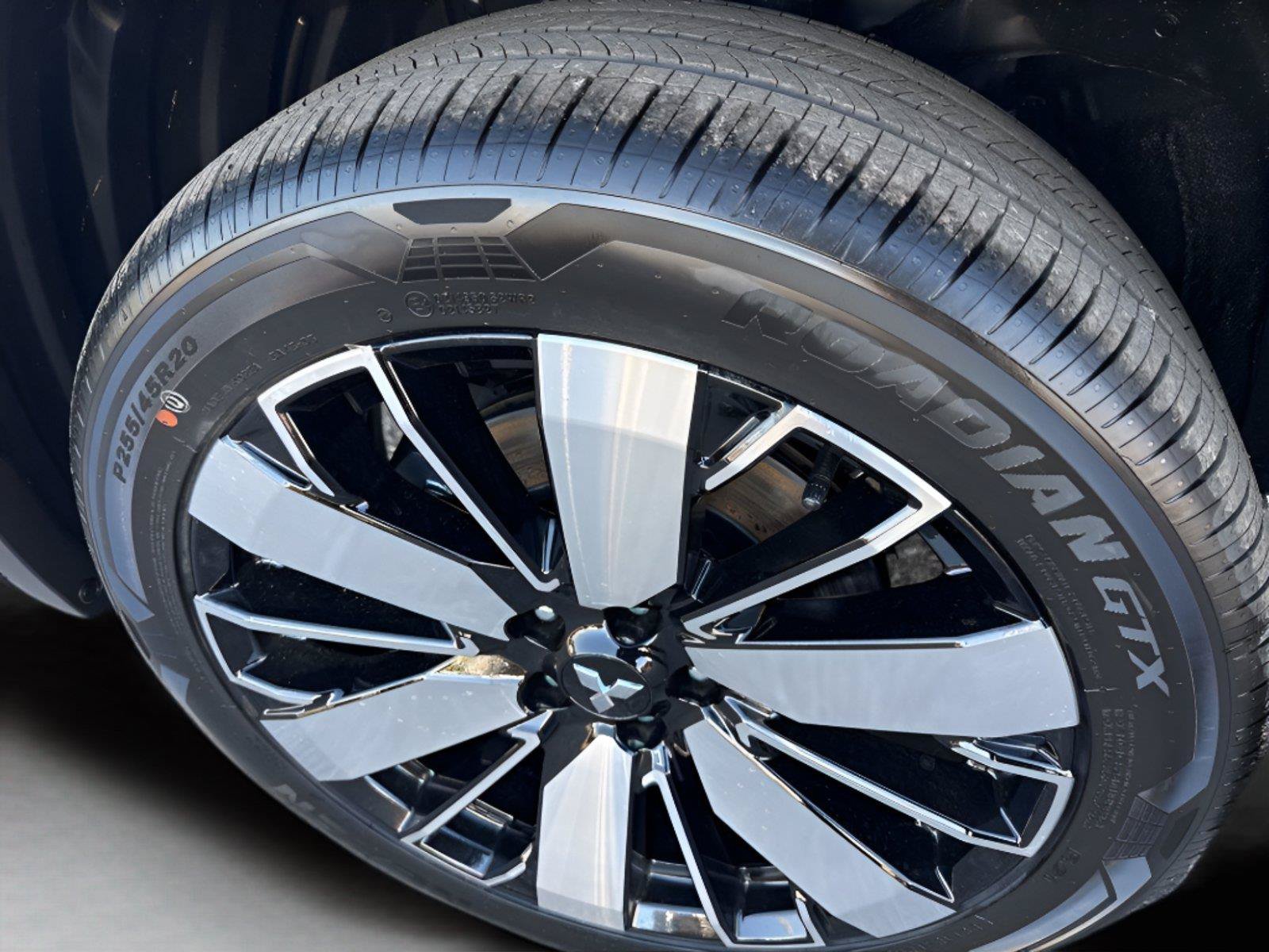New 2026 Mitsubishi Outlander SE FWD image 11