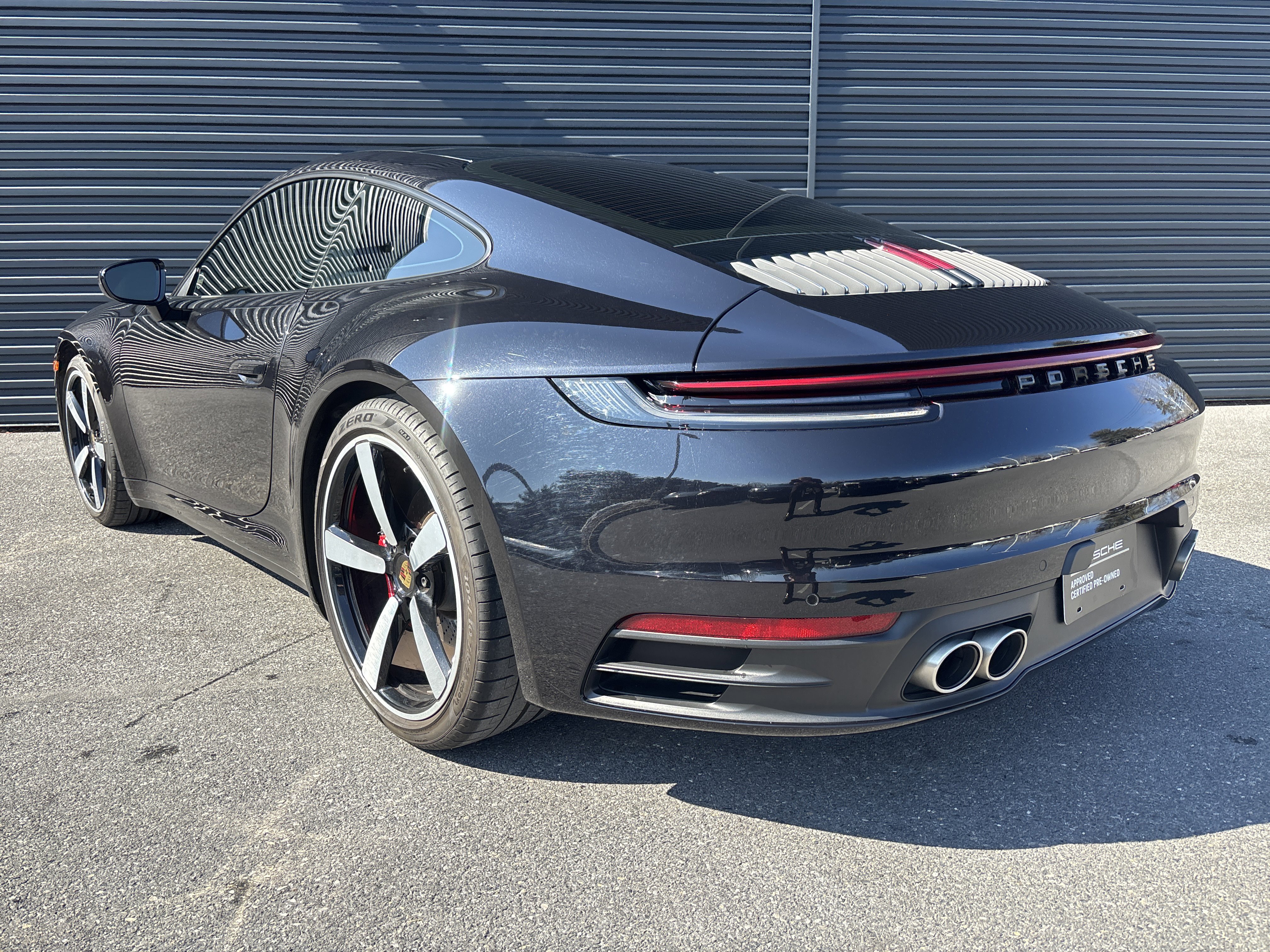 Used 2020 Porsche 911 Carrera 4S w/ Premium Package image 3