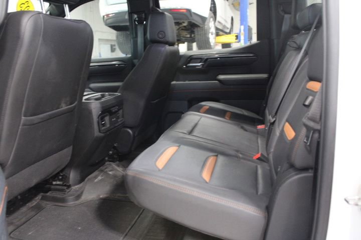 Used 2023 GMC Sierra 1500 AT4 w/ AT4 Premium Package AWD/4WD image 15