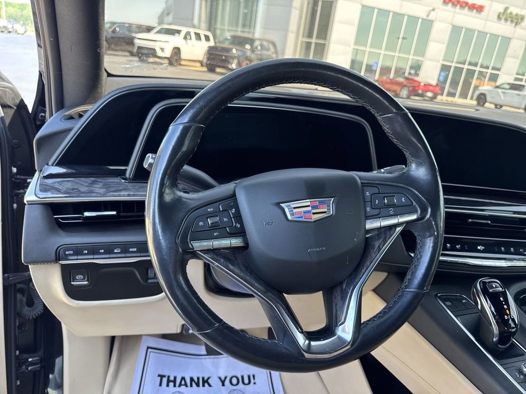 Used 2021 Cadillac Escalade ESV Premium Luxury AWD/4WD image 14