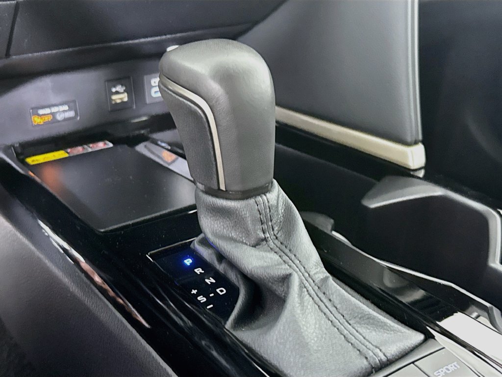 Used 2026 Toyota Camry XSE w/ Premium Plus Package FWD image 8