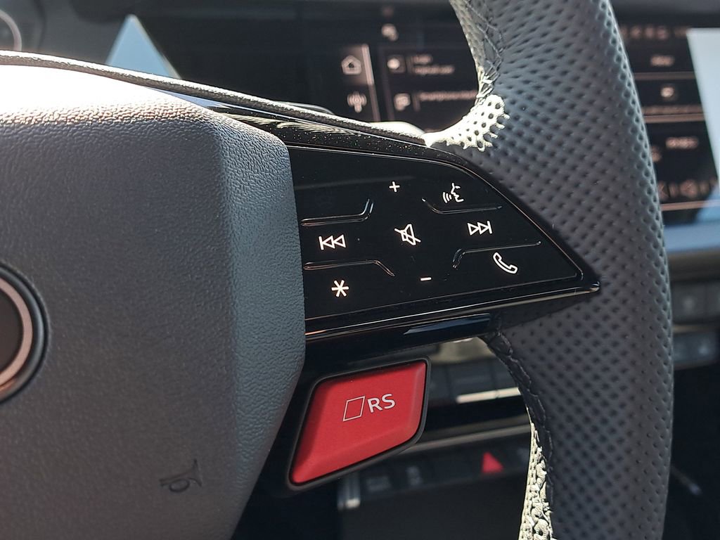 New 2026 Audi RS 3 image 9