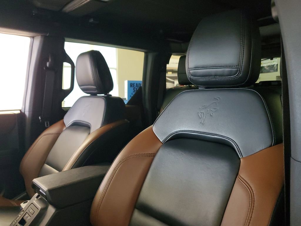 Used 2024 Ford Bronco Outer Banks image 15