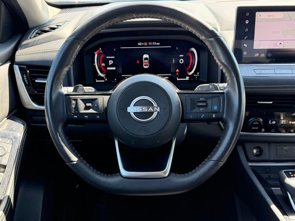 Used 2024 Nissan Rogue SL w/ SL Premium Package image 18