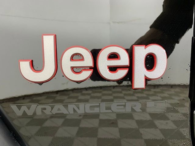 New 2026 Jeep Wrangler Unlimited Rubicon w/ Technology Group image 9