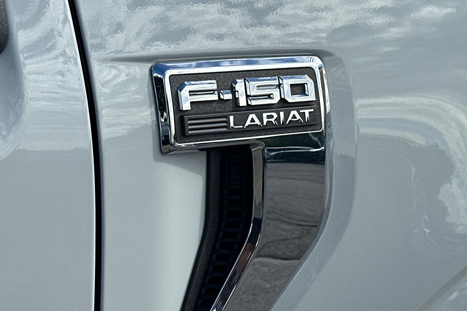 New 2026 Ford F150 Lariat w/ Equipment Group 501A Mid AWD/4WD image 26