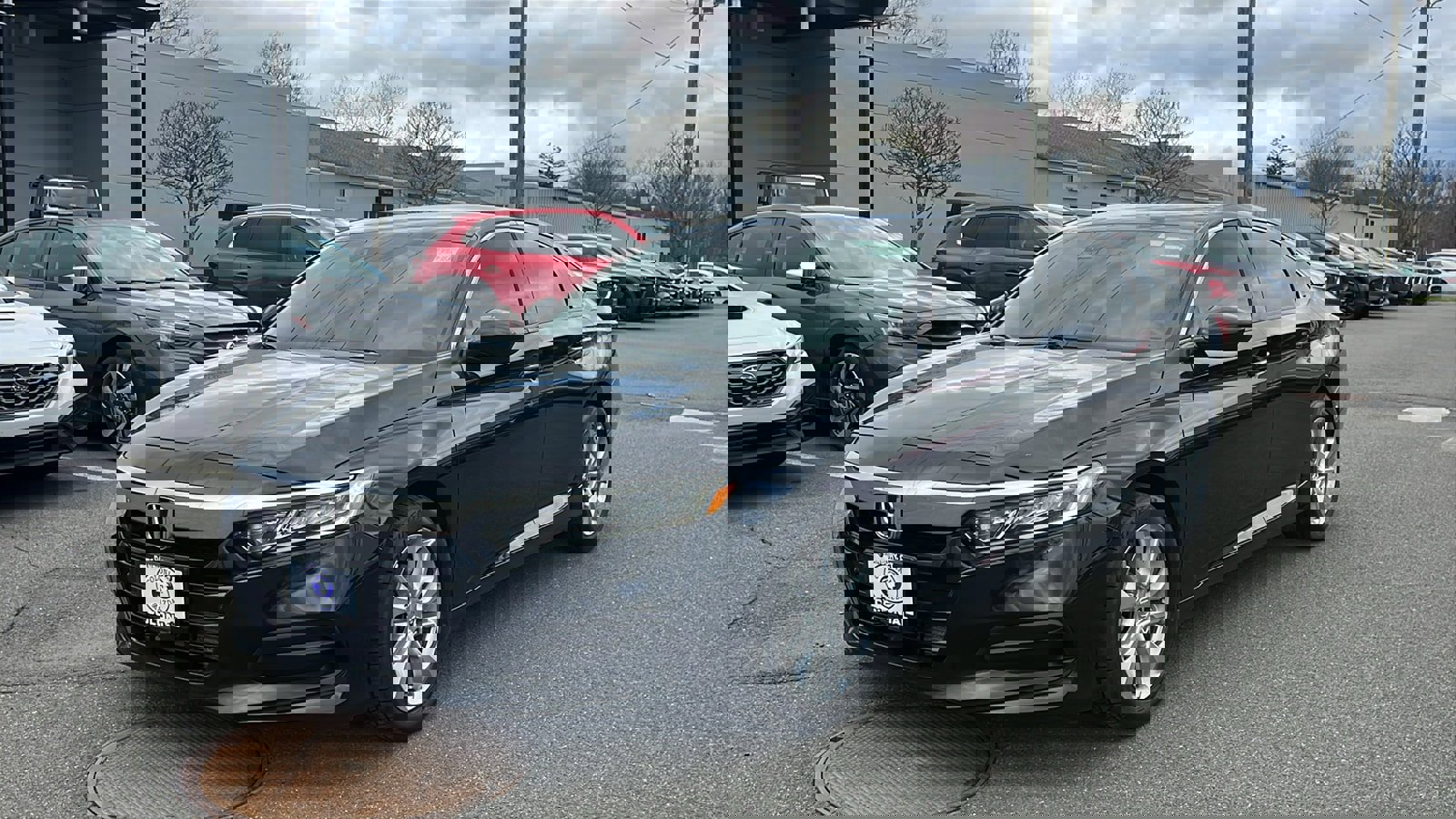 Used 2018 Honda Accord LX image 3