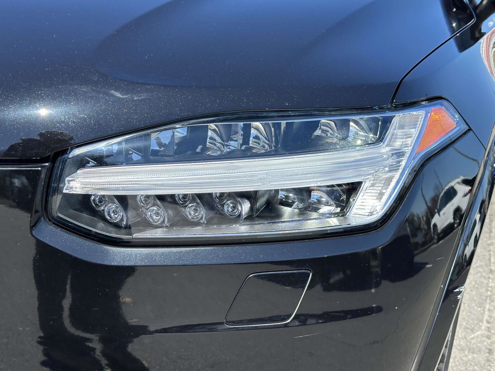 Used 2023 Volvo XC90 B6 Plus w/ Protection Package Premier AWD/4WD image 10