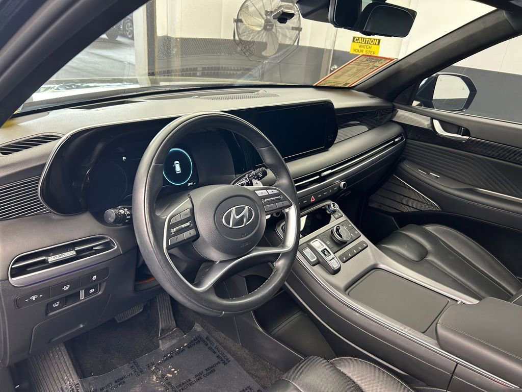Used 2024 Hyundai Palisade Calligraphy image 10