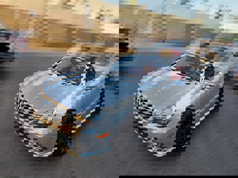 Used 2012 Mercedes-Benz SL 550 image 2