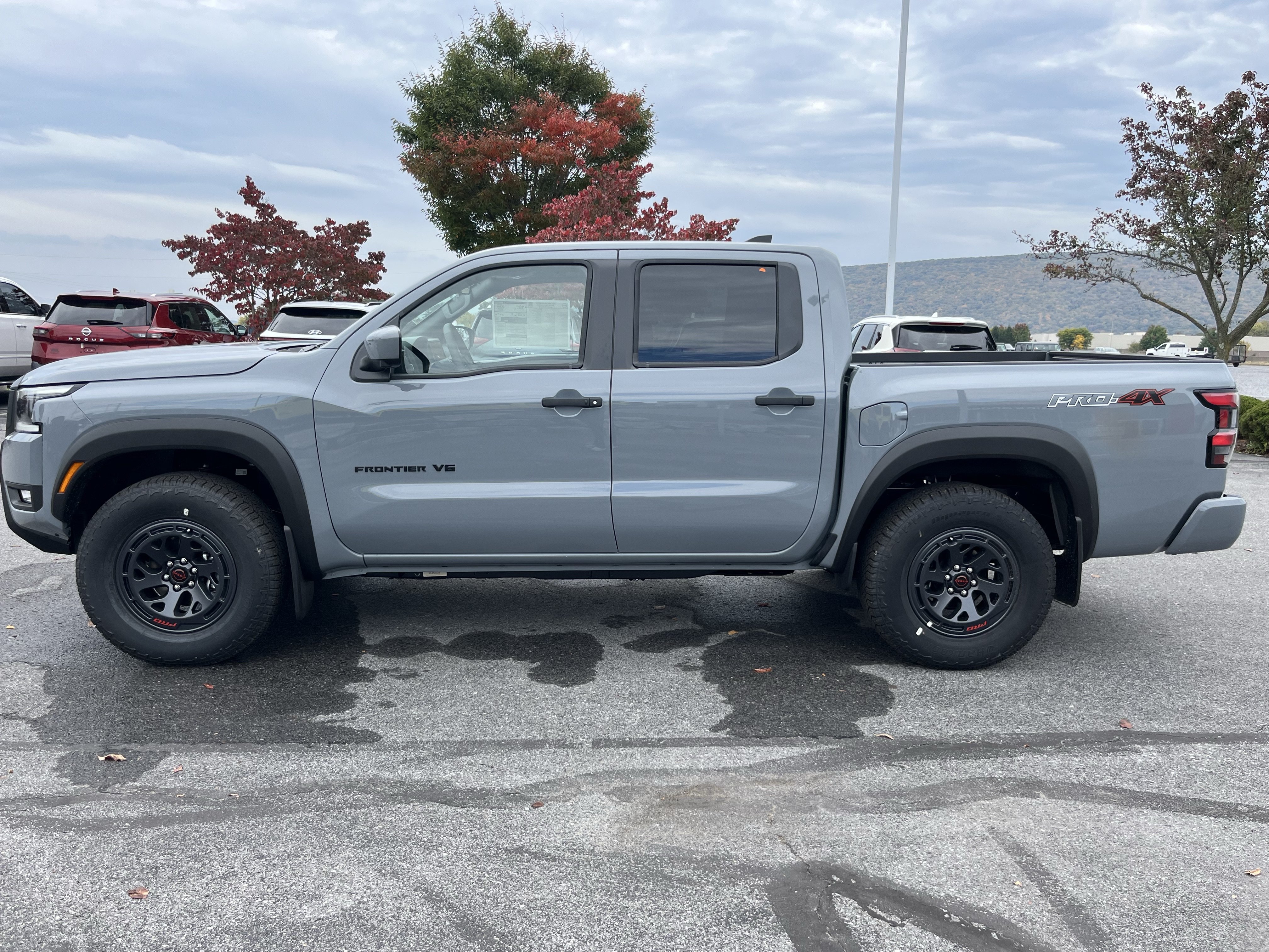 New 2027 Nissan Frontier PRO-4X w/ Pro Premium Package AWD/4WD image 7