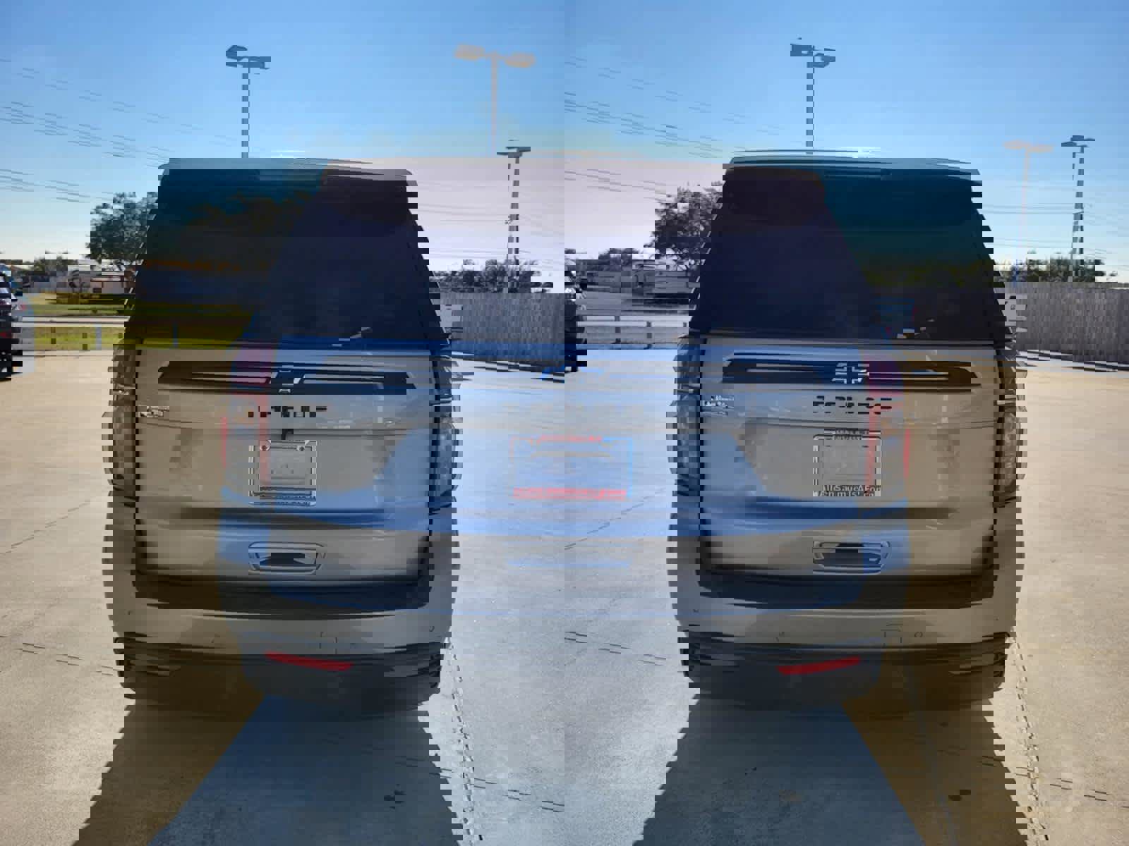 Used 2024 Chevrolet Tahoe Z71 w/ Z71 Off-Road Package image 4