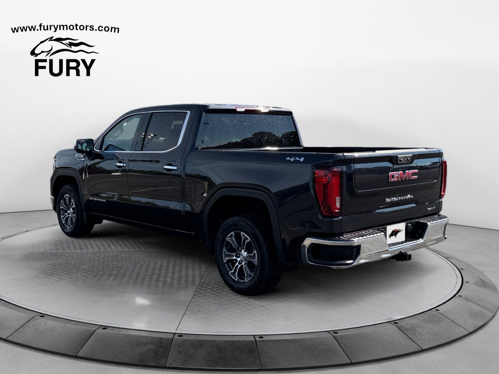 Used 2026 GMC Sierra 1500 SLT AWD/4WD image 9