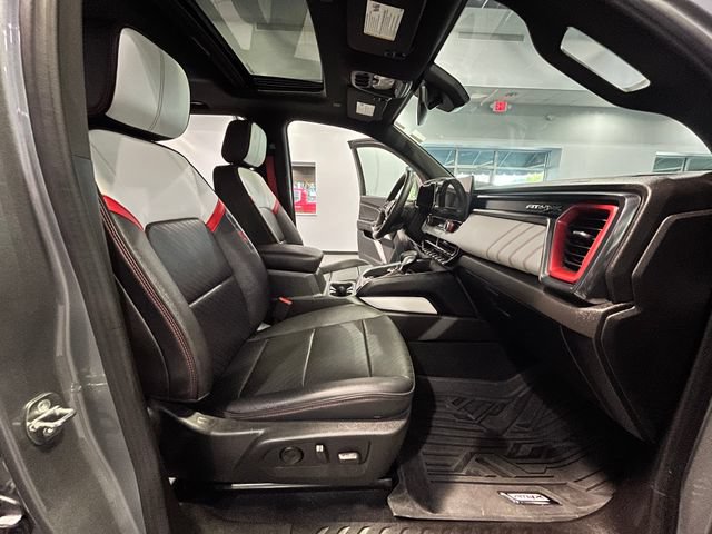 Used 2023 GMC Canyon AT4X AWD/4WD image 13