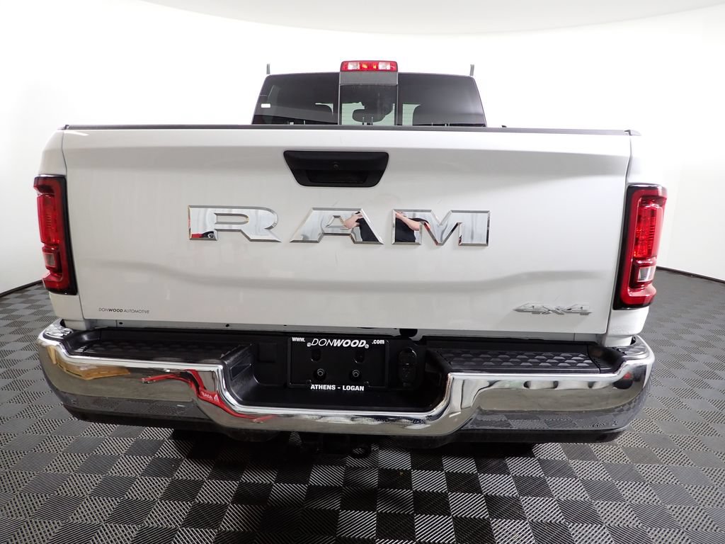 New 2026 RAM 2500 Tradesman AWD/4WD image 12