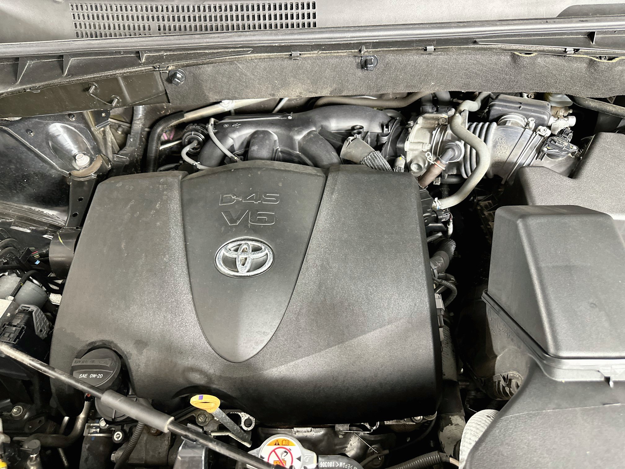 Used 2018 Toyota Highlander XLE AWD/4WD image 36