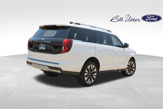 New 2026 Ford Expedition Platinum w/ Driver's Package AWD/4WD image 3