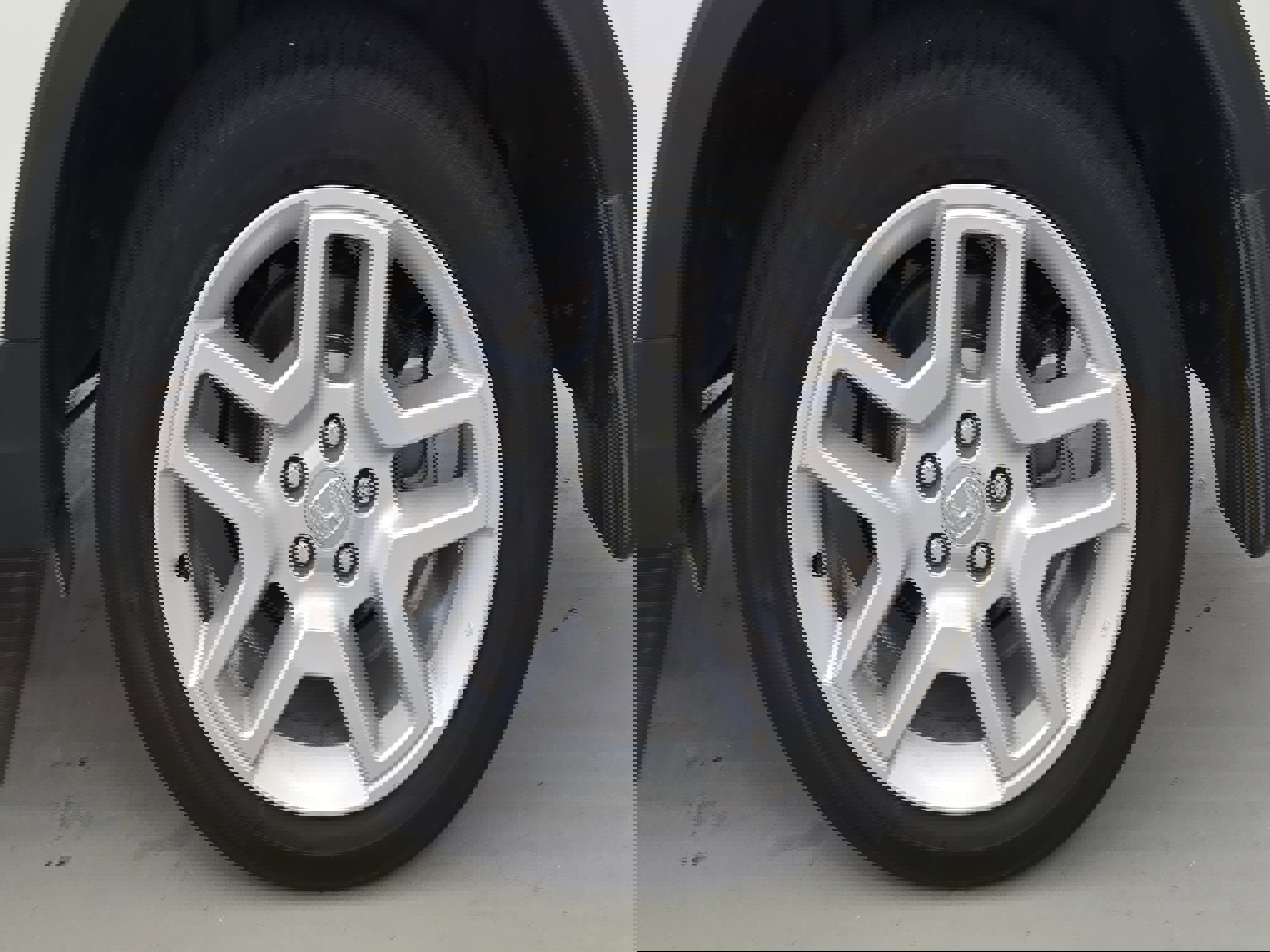 Certified 2025 Honda Passport EX-L image 32