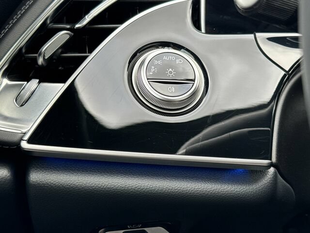 Certified 2025 Mercedes-Benz E 350 4MATIC Sedan image 32