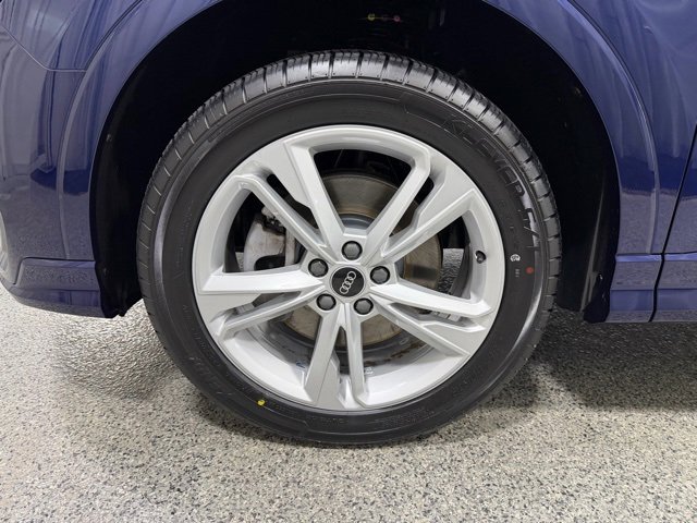 Used 2022 Audi Q3 2.0T Premium Plus w/ Premium Plus Package image 30