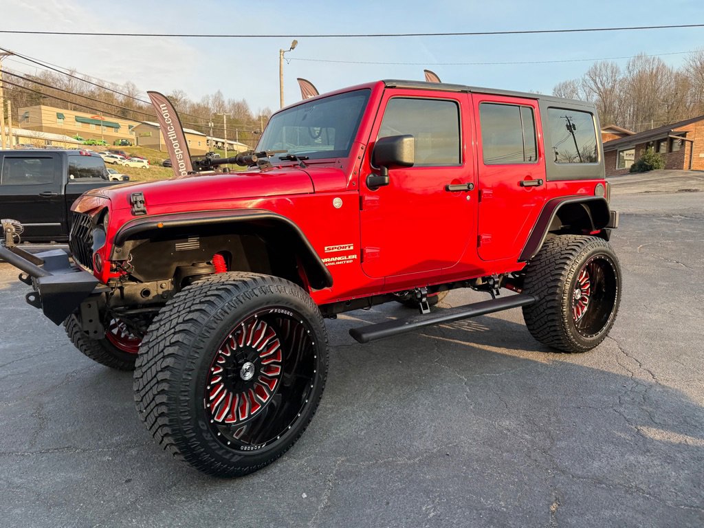 Used 2012 Jeep Wrangler Unlimited Sport AWD/4WD image 22