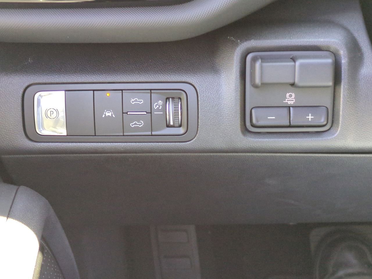 New 2026 Chevrolet Silverado EV Trail Boss w/ Plus Package image 17