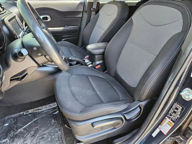 Used 2019 Kia Soul + FWD image 26