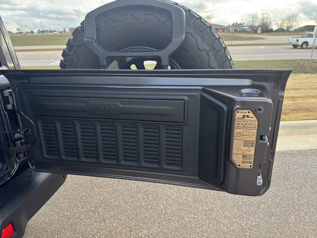 Certified 2025 Jeep Wrangler Unlimited Rubicon 392 image 19