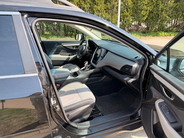Used 2022 Subaru Outback Premium AWD/4WD image 13