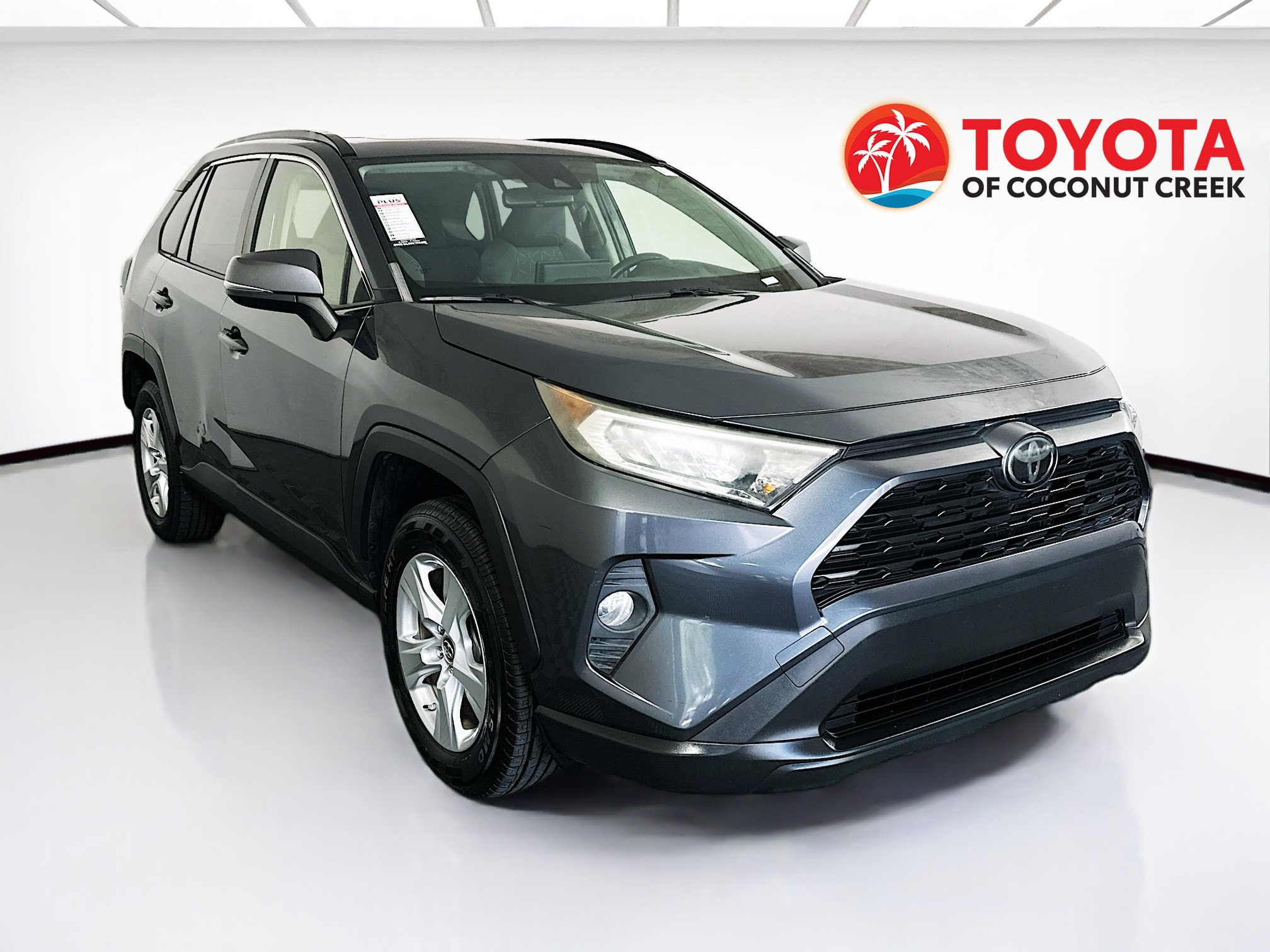 Used 2019 Toyota RAV4 XLE w/ Convenience Package FWD video 1