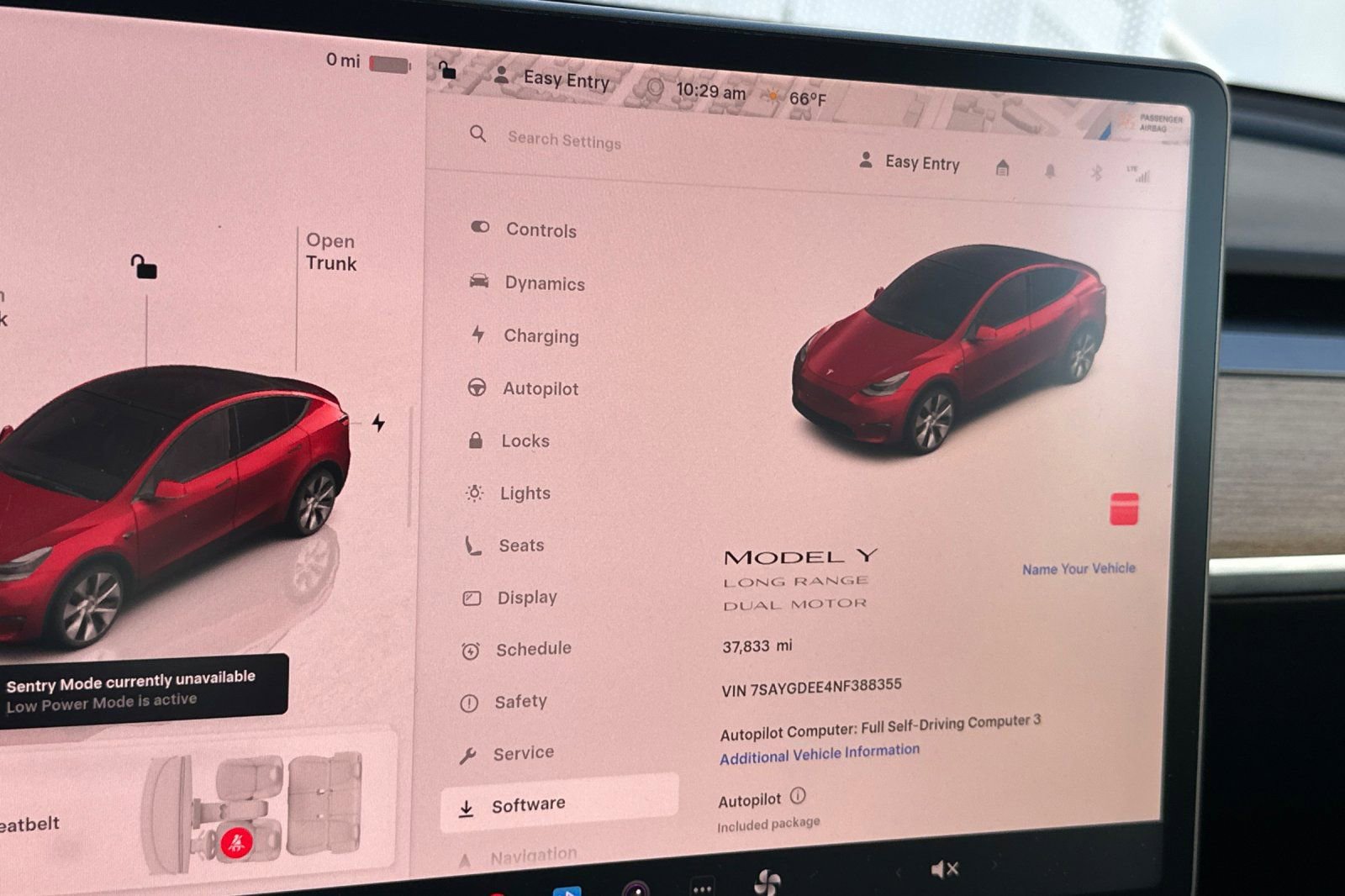 Used 2022 Tesla Model Y Long Range image 34