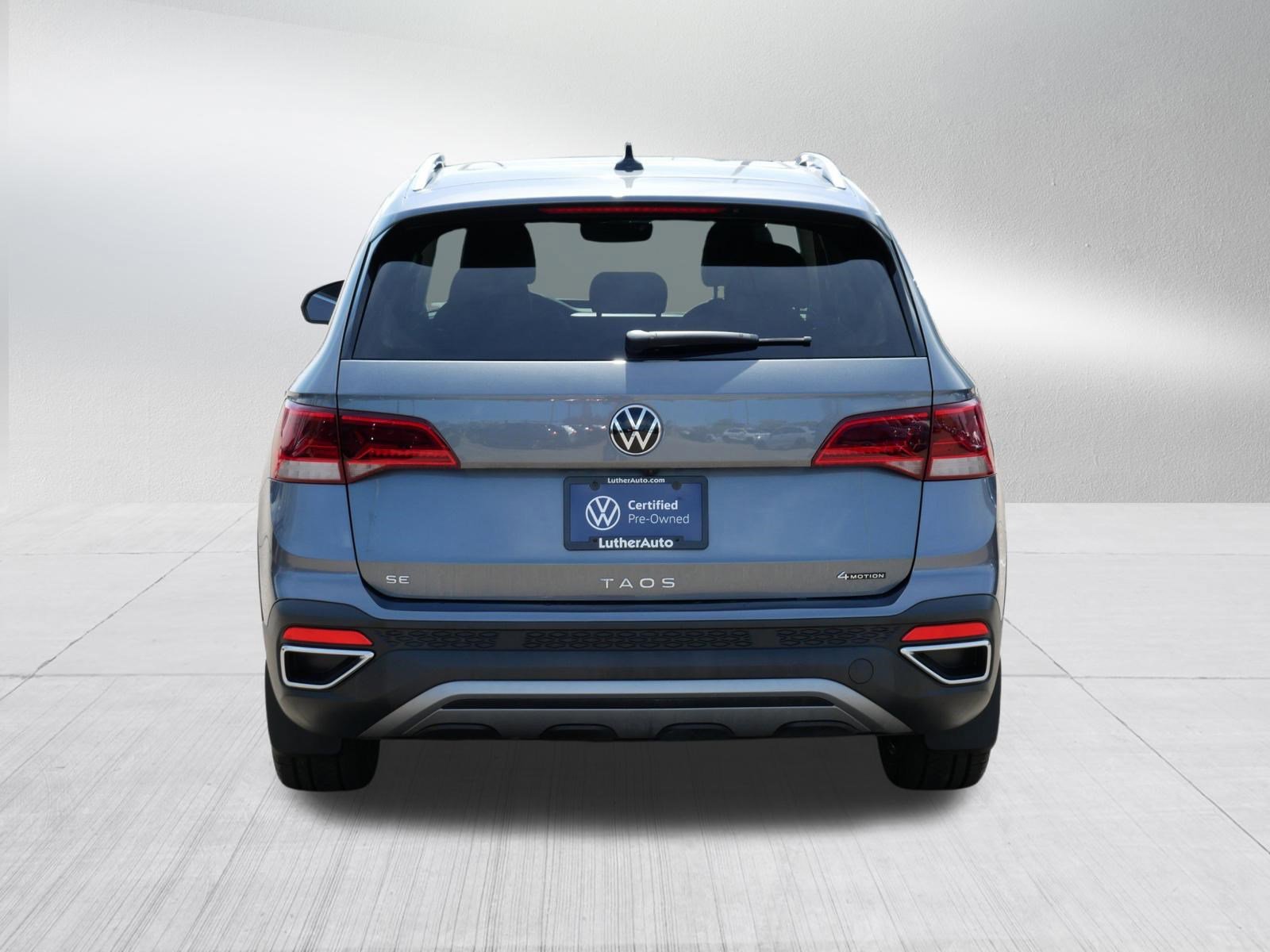 Certified 2022 Volkswagen Taos SE w/ Panoramic Sunroof Package AWD/4WD image 6