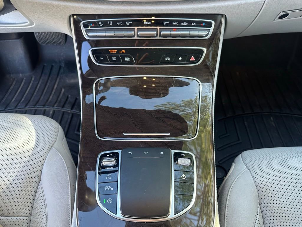 Used 2023 Mercedes-Benz E 450 4MATIC Sedan image 16