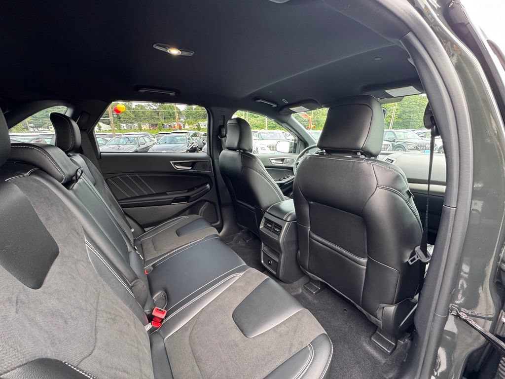 Used 2022 Ford Edge ST AWD/4WD image 26