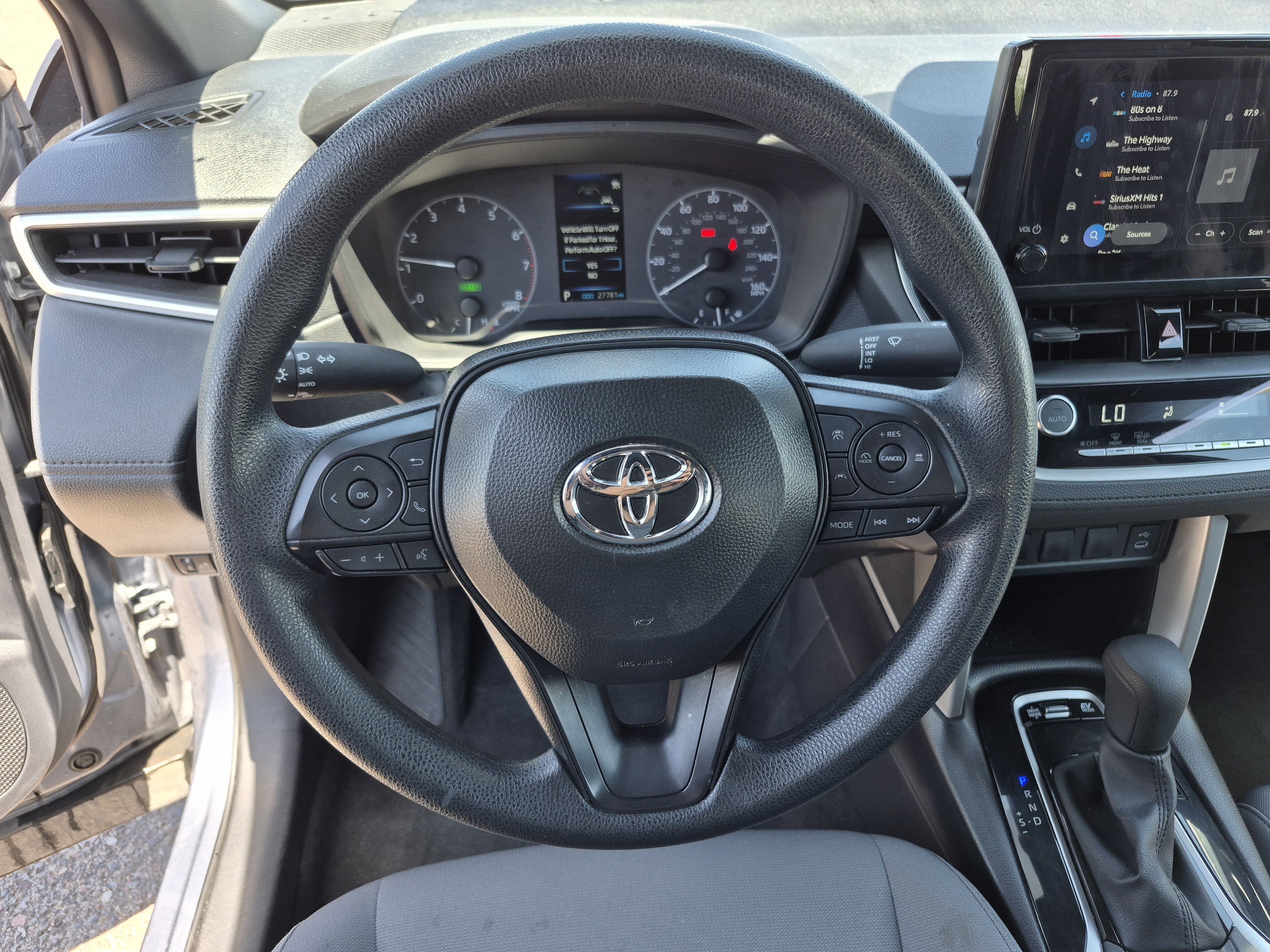 Used 2025 Toyota Corolla Cross AWD Hybrid image 9