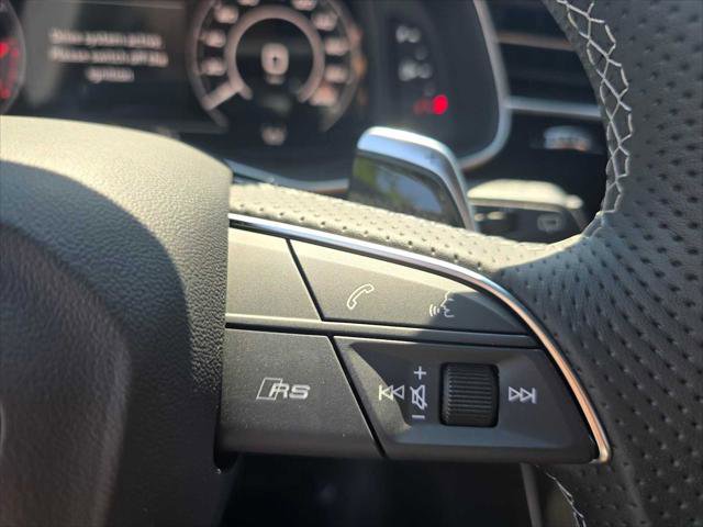 New 2025 Audi RS Q8 performance image 32