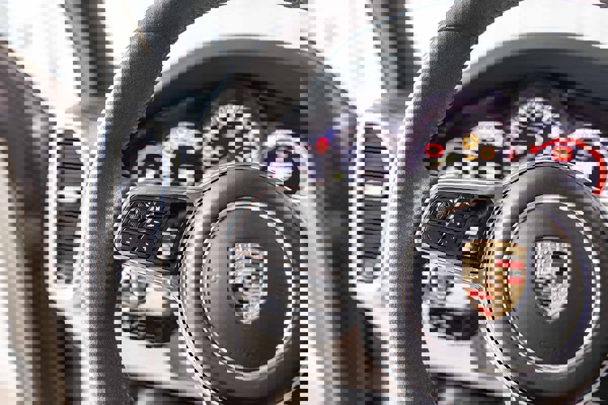 Used 2021 Porsche Cayenne E-Hybrid image 26