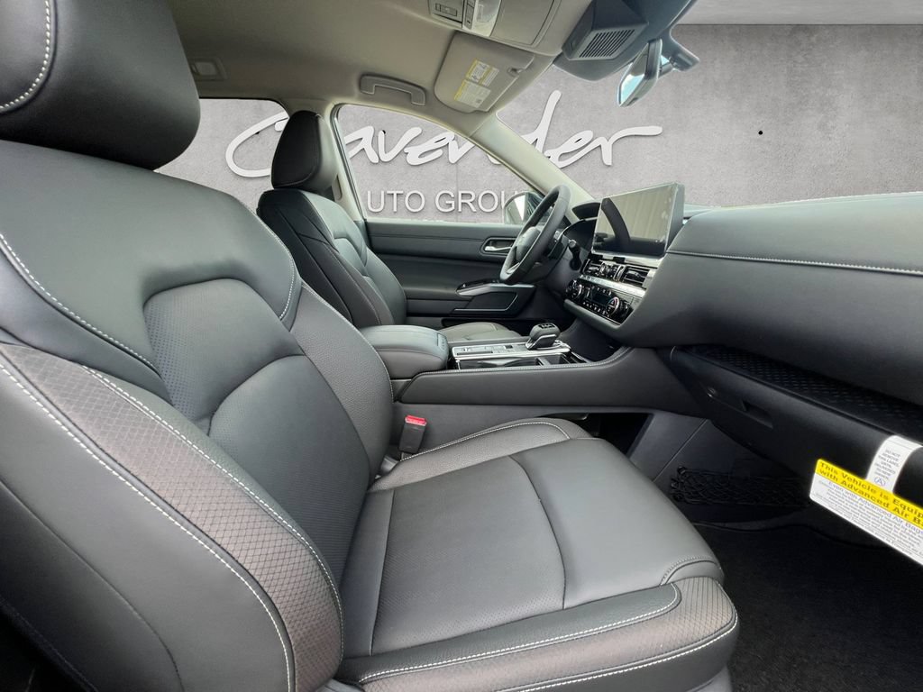 New 2026 Nissan Pathfinder SL w/ Cargo Package FWD image 25