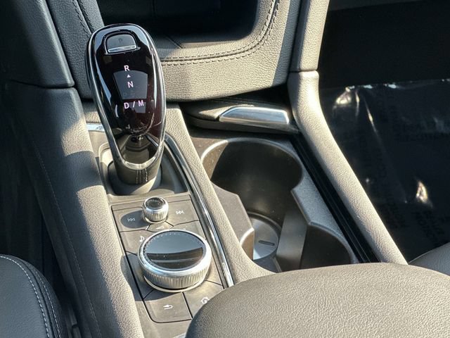 Certified 2024 Cadillac XT6 Luxury AWD/4WD image 6