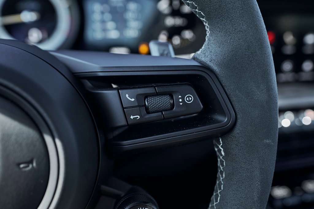 Used 2022 Porsche 911 GT3 image 44